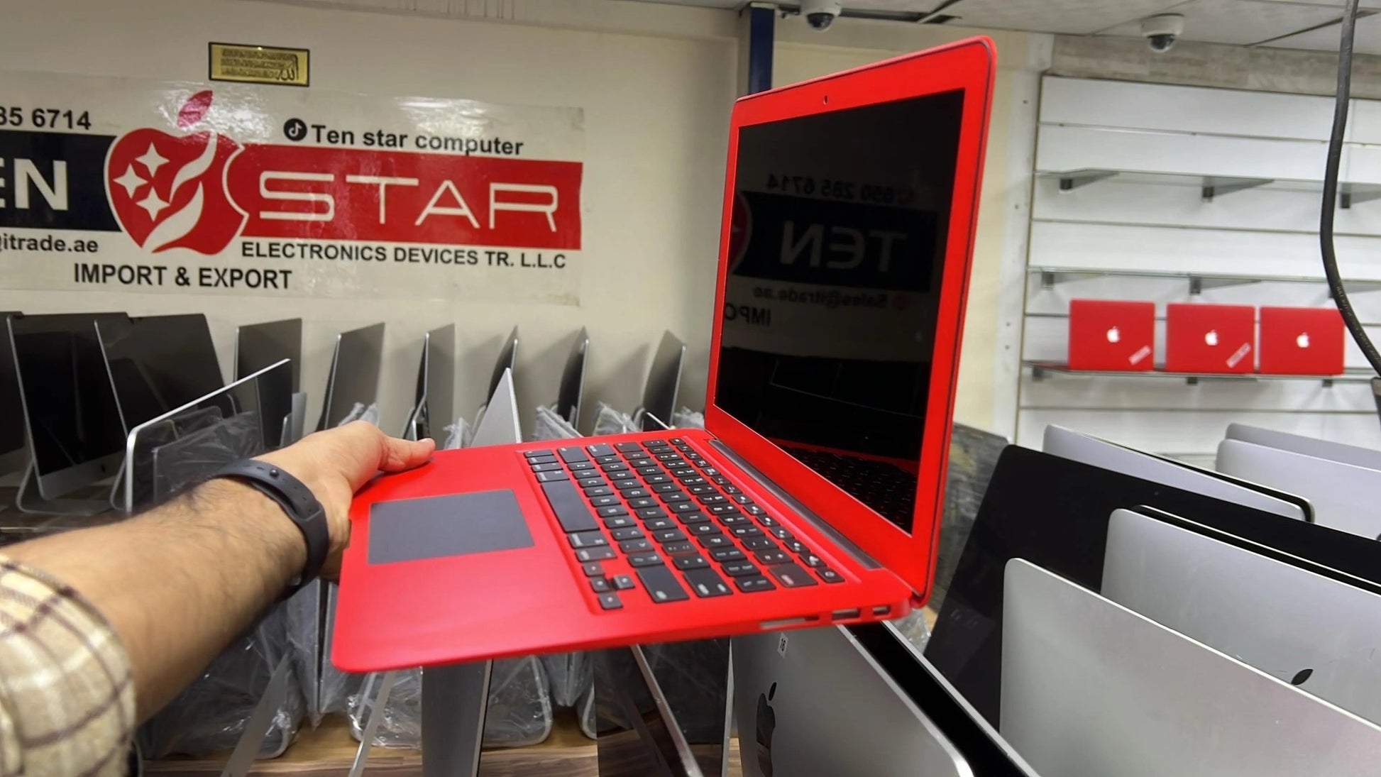 Apple MacBook Air 2014 - Aarishelectronics